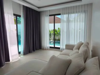 Villa 4 Chambres avec Piscine Privée à Patong