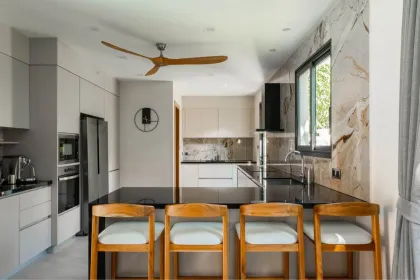 Роскошная вилла с 4 спальнями в Sai Taan Residence, Банг Тао