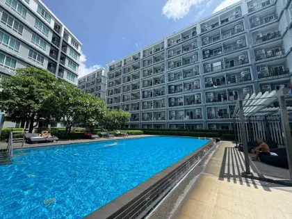 Amplio condominio de 1 dormitorio en The View Condominium, Kamala