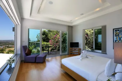 Villa de luxe 7 chambres avec piscine et vue mer ouverte à Cherng Talay