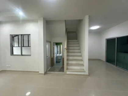 Таунхаус с 3 спальнями в Phanason Garden Home, Таланг, Пхукет