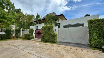 Роскошная вилла с 2 спальнями на продажу в Shambhala Grand Villa