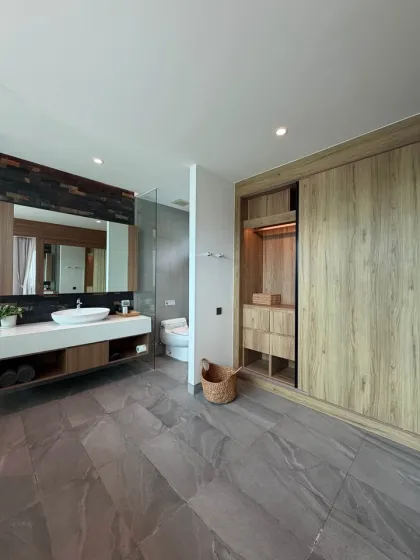 Роскошная вилла с 2 спальнями на продажу в Shambhala Grand Villa