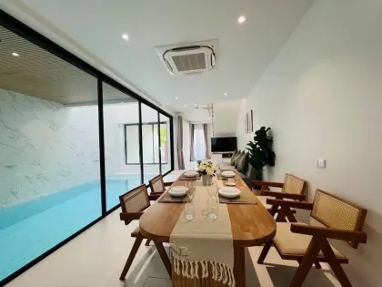 Villa moderne 3 chambres avec piscine privée à Pasak, Cherngtalay