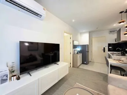 Appartement 1 chambre avec vue piscine au ZCAPE III Condominium