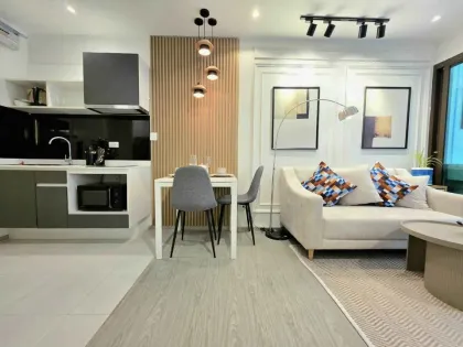 Appartement 1 chambre avec vue piscine au ZCAPE III Condominium