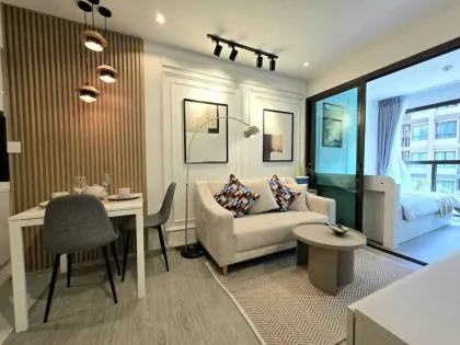 Appartement 1 chambre avec vue piscine au ZCAPE III Condominium