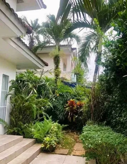 Casa de 3 habitaciones y 3 baños en venta en Chalong, Phuket