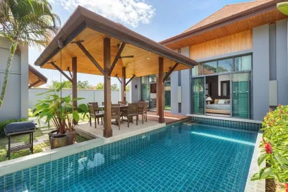 Villa Moderna con Piscina Privada en Zona Tranquila de Kamala
