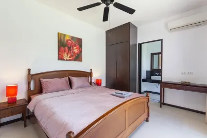 Villa Moderna con Piscina Privada en Zona Tranquila de Kamala