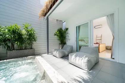 Villa 2 chambres 2 salles de bain avec piscine près de Rawai Beach