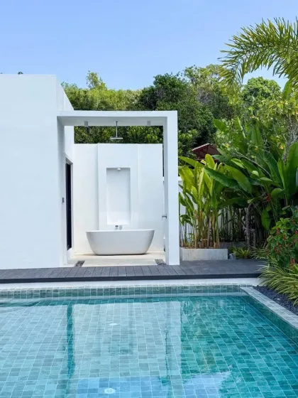 Wunderschöne 3-Schlafzimmer-Poolvilla in der Nähe der British Intl School