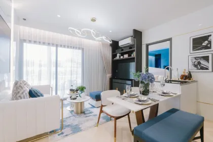 Luxuswohnung 2 Schlafzimmer, 2 Bäder nahe Bang Tao Strand