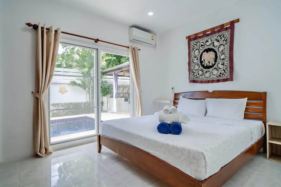2-Zimmer-Haus nahe Nai Harn Strand mit privatem Pool