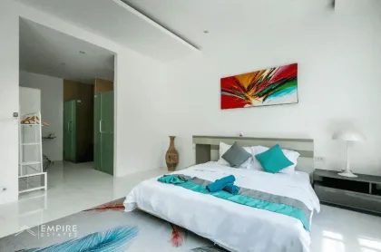 Villa 4 Chambres, 5 Salles de Bain à Vendre à Kamala, Phuket