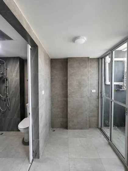 Appartement 1 chambre avec vue sur Khao Rang à Wichit