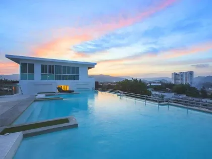 Appartement 1 chambre avec vue sur Khao Rang à Wichit