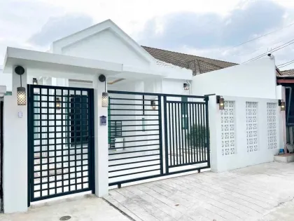 Moderne 3-Zimmer-Villa zum Verkauf in Wichit, Phuket Town