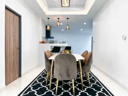 Moderne 3-Zimmer-Villa zum Verkauf in Wichit, Phuket Town