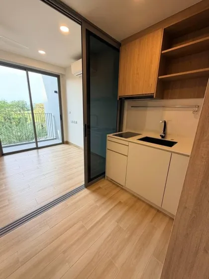 Студия с видом на поле для гольфа в Skypark Celeste Laguna Phuket