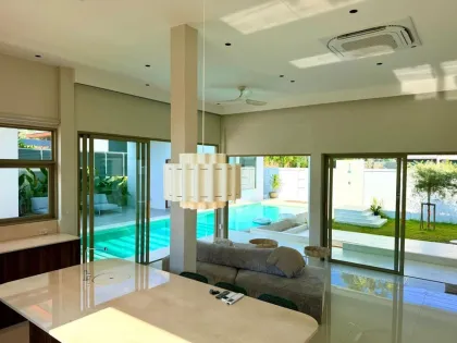 Вилла с 4 спальнями и бассейном в продаже в Ananda Lake View, Банг Тао