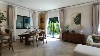 Villa de 4 dormitorios y 3 baños en Cherng Talay, Phuket