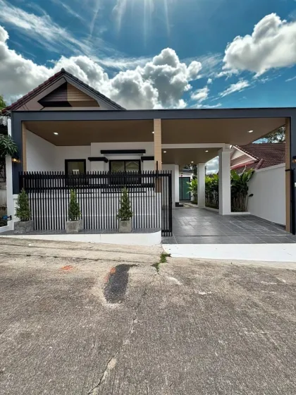 3 Schlafzimmer, 3 Badezimmer Villa in Thepsatri Village, Phuket