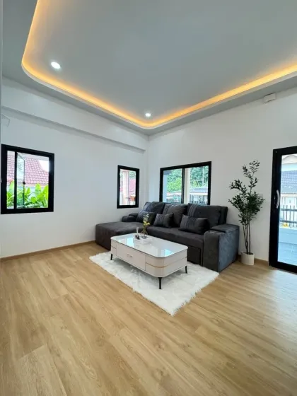 3 Schlafzimmer, 3 Badezimmer Villa in Thepsatri Village, Phuket