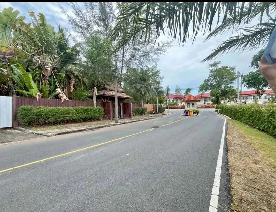 Prime Land with Villa for Sale at Laguna Phuket – 1 Rai 54 Sq Wah