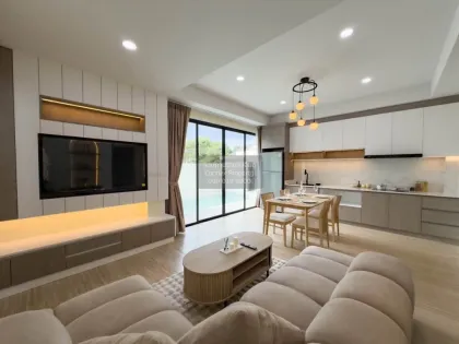 บ้านวิลล่าพร้อมสระว่ายน้ำ 3 ห้องนอน renov  ใหม่ ในตัวเมืองภูเก็ต