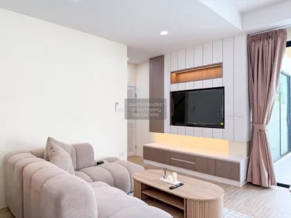บ้านวิลล่าพร้อมสระว่ายน้ำ 3 ห้องนอน renov  ใหม่ ในตัวเมืองภูเก็ต