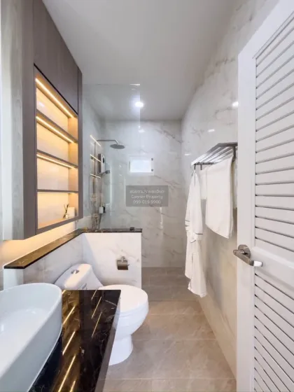 บ้านวิลล่าพร้อมสระว่ายน้ำ 3 ห้องนอน renov  ใหม่ ในตัวเมืองภูเก็ต