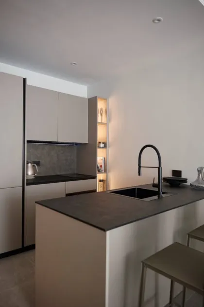 Modernes 1-Zimmer-Apartment zum Verkauf in Rawai, Phuket