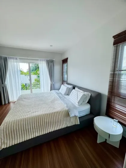 Вилла с 4 спальнями и бассейном в Supalai Palm Spring, Пхукет