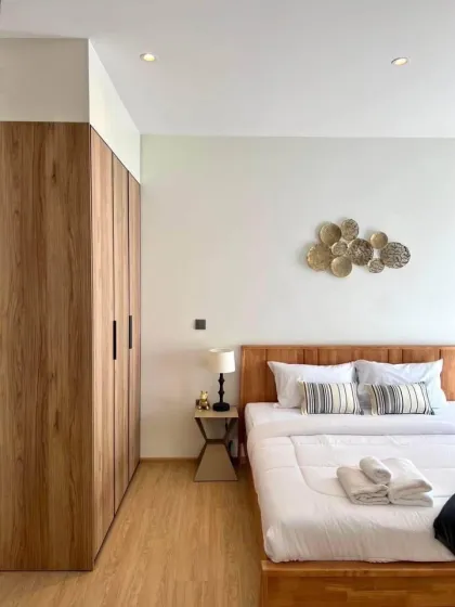 Moderne 3-Schlafzimmer-Villa im Boat Avenue Resident, Bang Tao