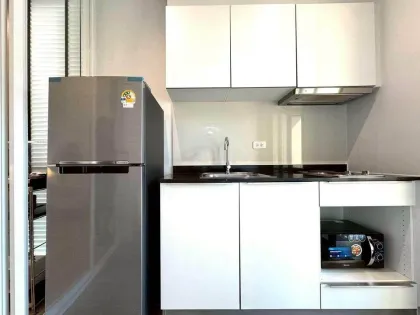Moderne 1-Zimmer-Wohnung im The Base Uptown Condo, Rawai