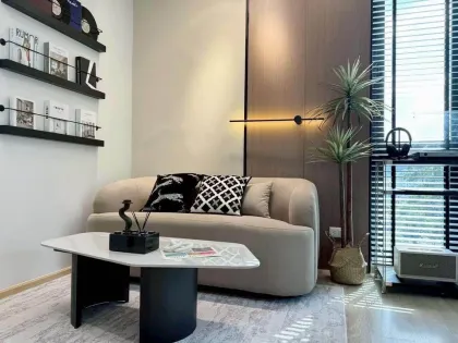 Moderne 1-Zimmer-Wohnung im The Base Uptown Condo, Rawai