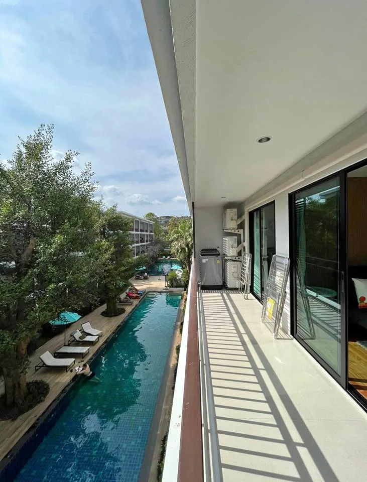 2-Zimmer-Wohnung mit 2 Bädern und Poolblick in The Title III, Rawai