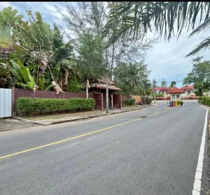 Земельный участок и вилла в престижном районе Laguna Phuket 1816 кв.м.