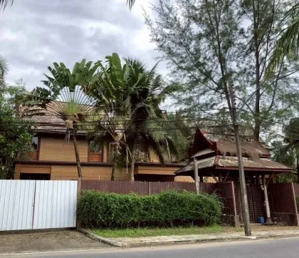 Земельный участок и вилла в престижном районе Laguna Phuket 1816 кв.м.