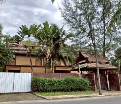 Terrain et Villa à Vendre dans un Emplacement de Premier Choix à Laguna Phuket