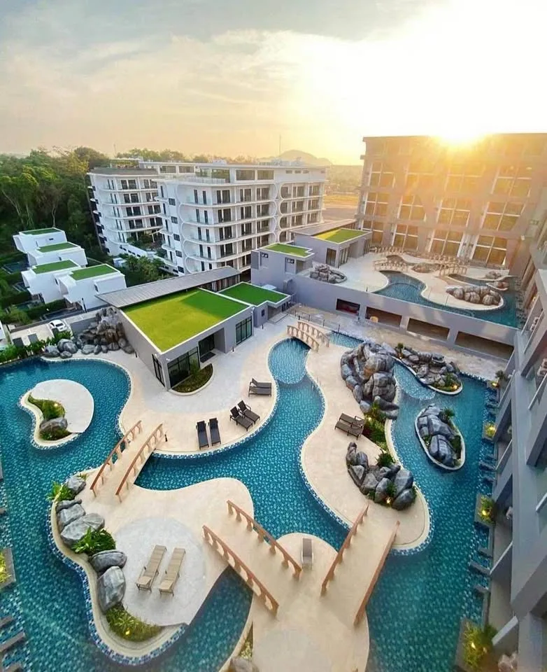 Просторная 1-комнатная квартира в Utopia Loft с видом на бассейн в Раваи