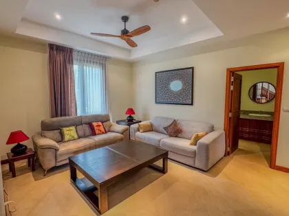 5+1 Schlafzimmer Seeufer-Poolvilla in Laguna Village, Bang Tao