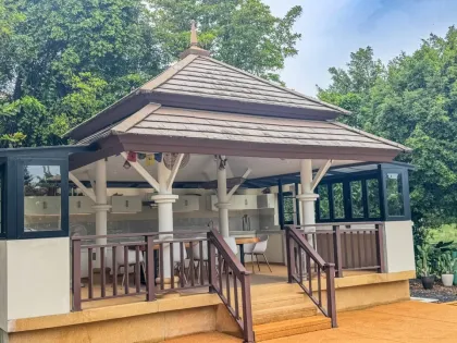 5+1 Schlafzimmer Seeufer-Poolvilla in Laguna Village, Bang Tao