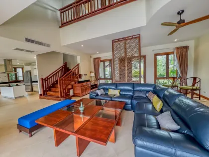 5+1 Schlafzimmer Seeufer-Poolvilla in Laguna Village, Bang Tao
