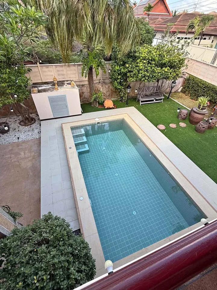Villa estilo tailandés Lanna con 4 dormitorios y piscina privada