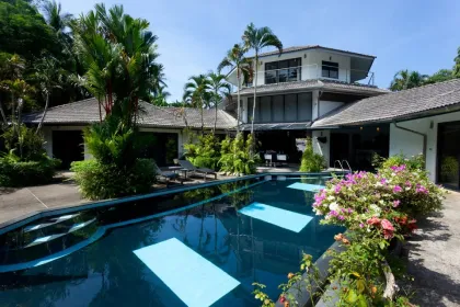 5-Zimmer-Privatpool-Villa zum Verkauf in Rawai