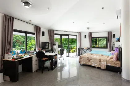 5-Zimmer-Privatpool-Villa zum Verkauf in Rawai