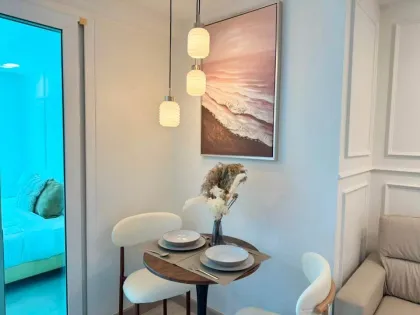 Spacious 1-Bed, 1-Bath Condo in Prime Samkong, Phuket Town