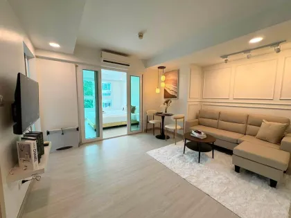 Spacious 1-Bed, 1-Bath Condo in Prime Samkong, Phuket Town